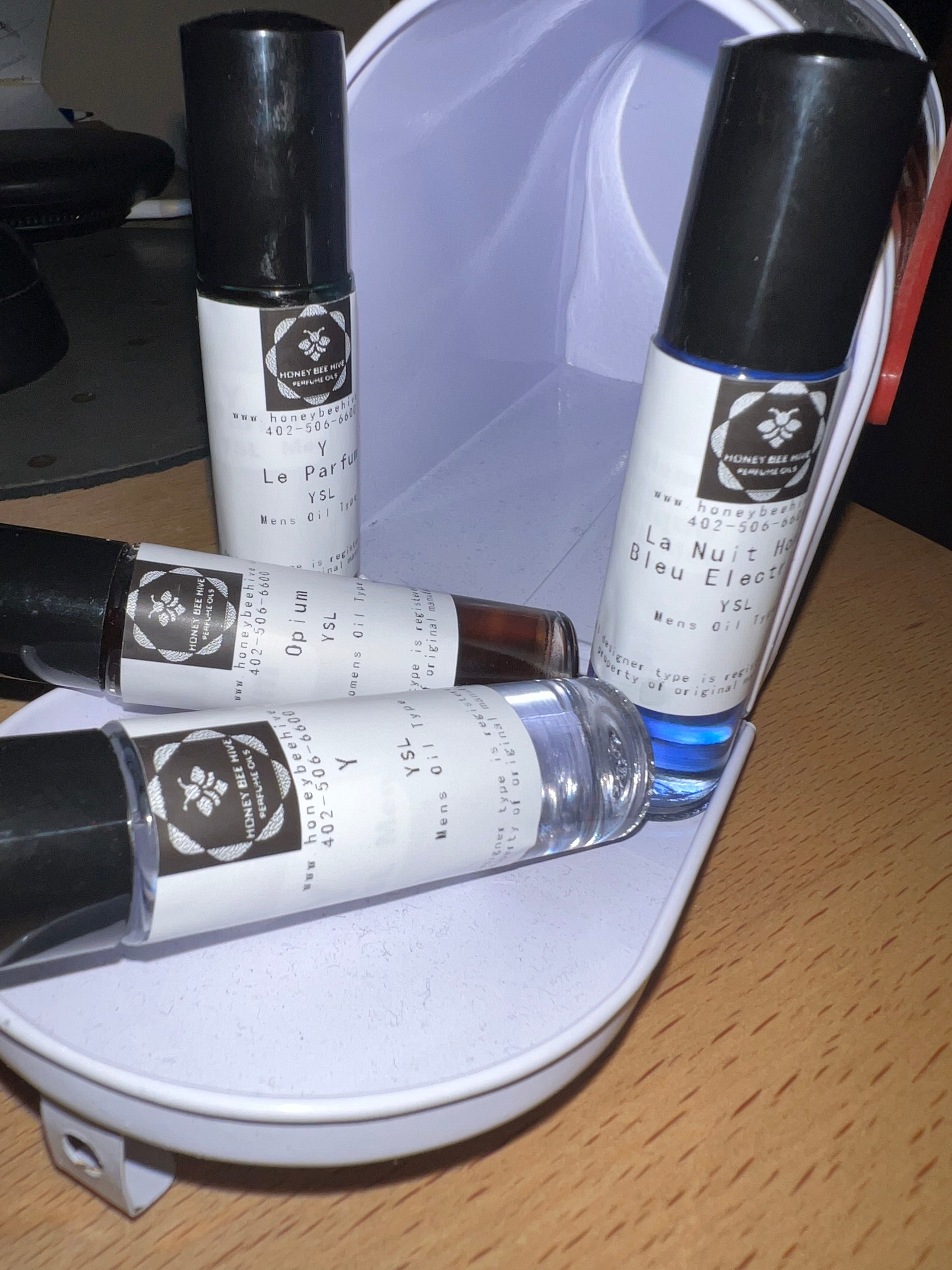BEE-HIVE Omnibus Album Amuse Perfume